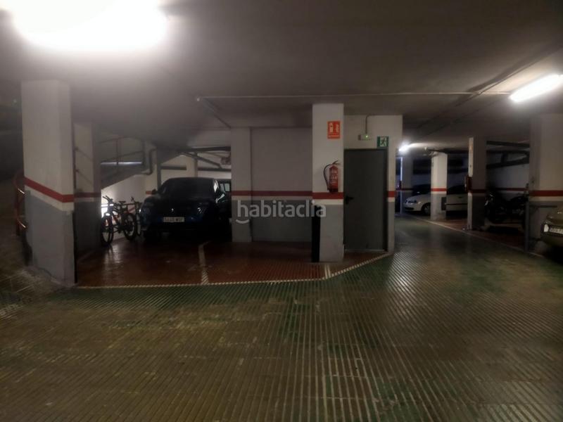 Foto 65705854-57f7-45ec-8fc0-32a04a6113d6. Posto auto in El Clot Barcelona