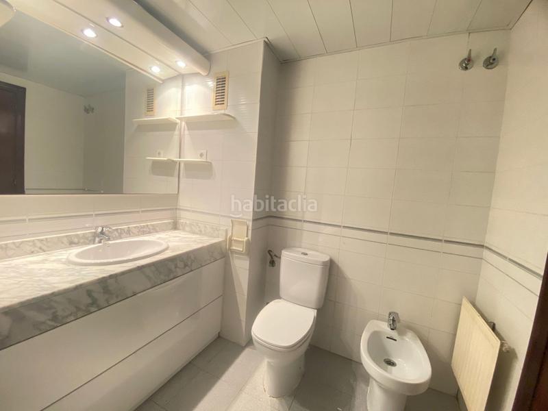 Foto 80933b2d-8a54-40cb-baa9-3dca35d71309. Location appartement avec parking dans Sagrada Família Barcelona