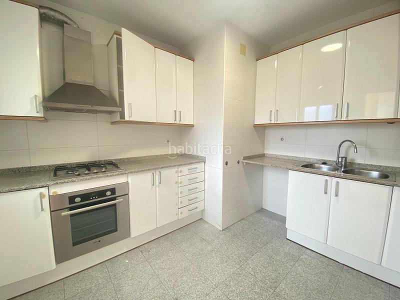 Foto 3307a8e7-793b-47a6-ac31-7c092a3912ac. Rent flat with parking in Sagrada Família Barcelona