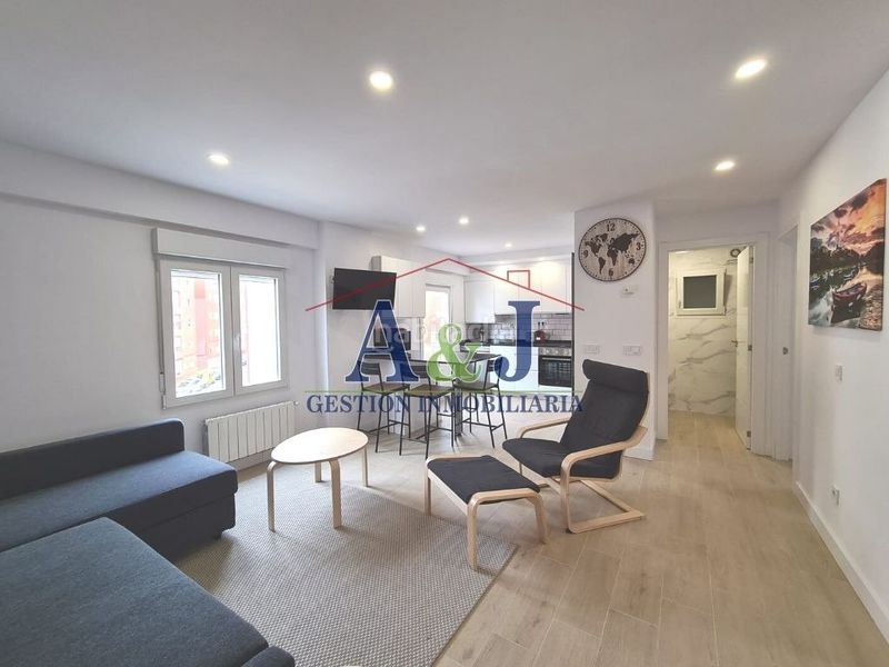 Foto 13610fc2-d896-4027-8f38-50a05efc7c4a. Rent flat with heating in Los Castros Santander