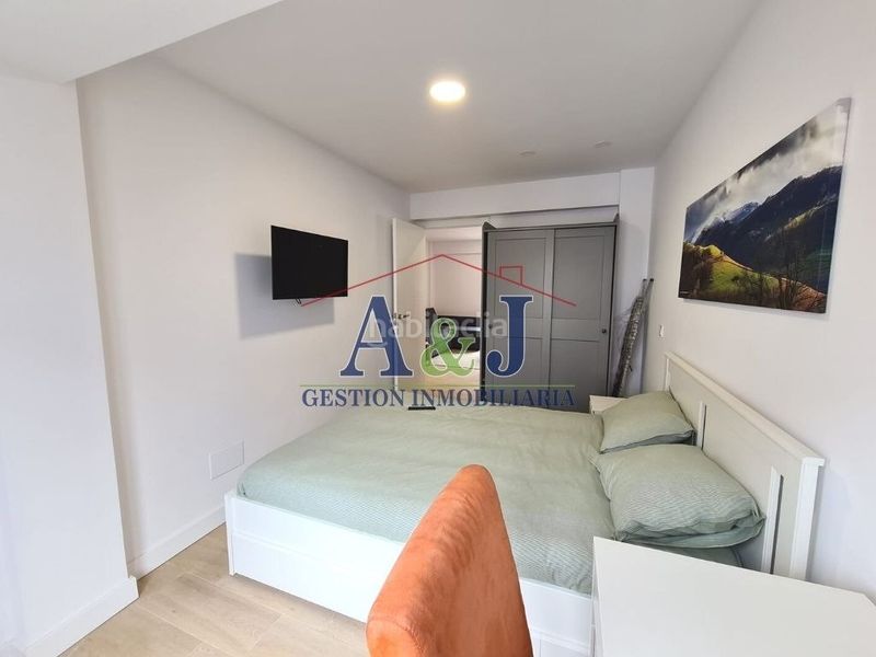 Foto 4d6f9ac1-c155-4c84-8dde-1f0d88e6982d. Rent flat with heating in Los Castros Santander
