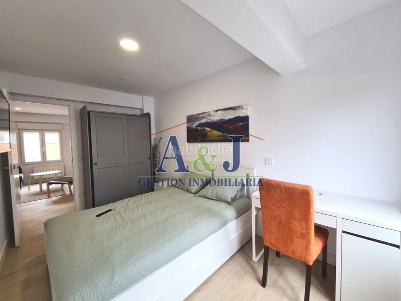 Foto 5fa9fe19-b738-4010-9fe7-0c44aa15e2a5. Rent flat with heating in Los Castros Santander
