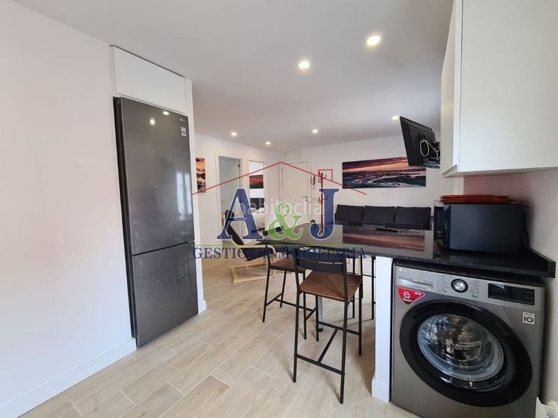 Foto ce792587-db34-46b9-8c33-b333ac196cf9. Rent flat with heating in Los Castros Santander