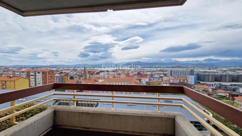 Foto f31abb75-a911-43da-88c7-f6b40fdcf101. Lloguer pis amb calefacció aparcament a General Dávila Santander