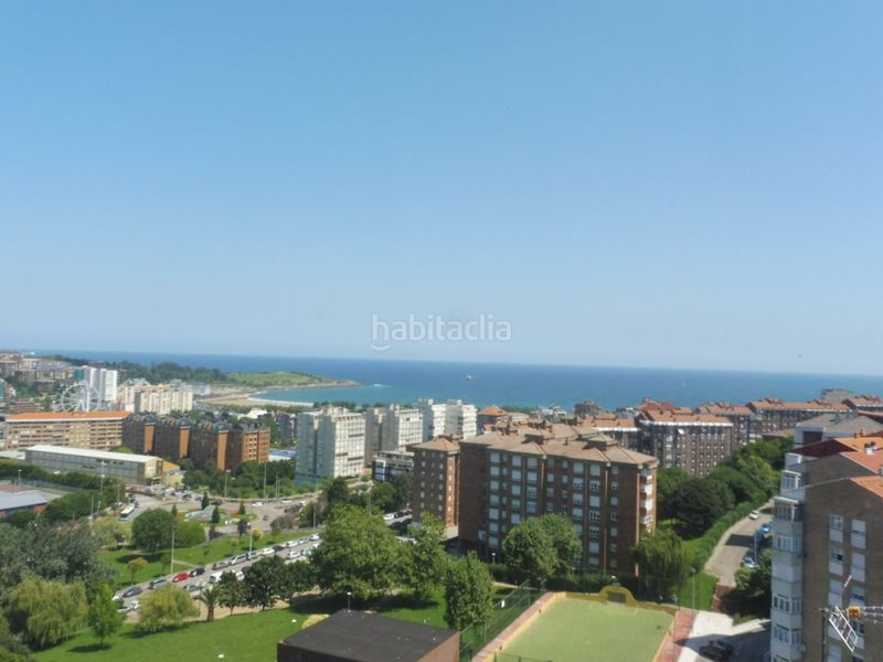 Foto 60639b5e-f913-4208-9a66-eedb990284d5. Lloguer pis amb calefacció a Los Castros Santander