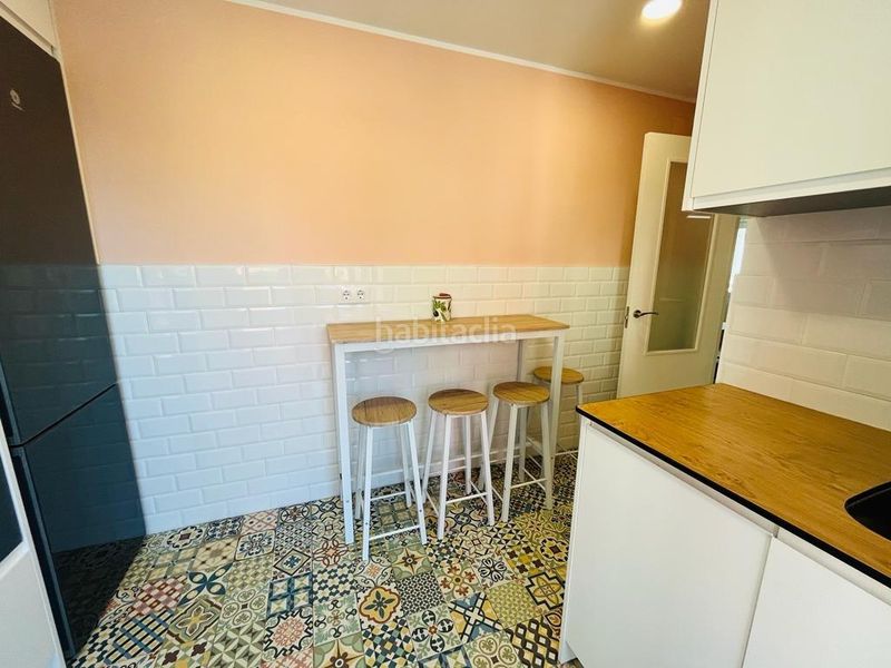 Foto 12fb221a-8edc-4a08-9a96-c73d1aa46d49. Rent flat with heating in Los Castros Santander