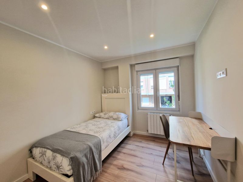 Foto 514d59fe-f115-4183-b596-1fa50186a891. Rent flat with heating in Los Castros Santander