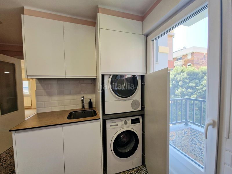 Foto 6aa6b8e7-4268-40b5-a3fd-4ab3a2261003. Rent flat with heating in Los Castros Santander