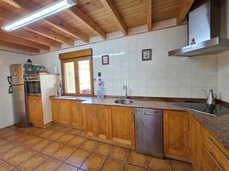 Foto ebaf5254-8c14-485b-ba54-778f0eeeb3c0. Chalet tu refugio familiar a 15 minutos de santander en Piélagos