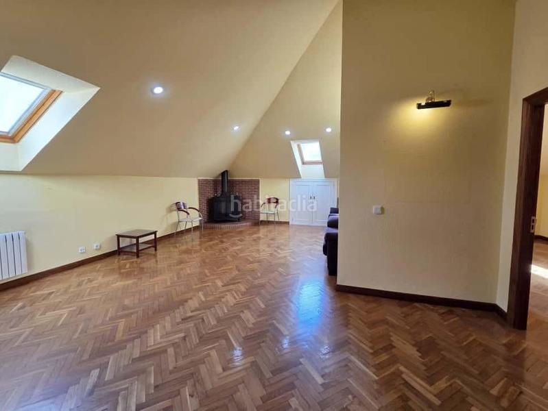 Foto 2efea9e2-ca0c-4e6c-9be3-ae3c2f24edb3. Duplex con riscaldamento parcheggio in El Sardinero Santander