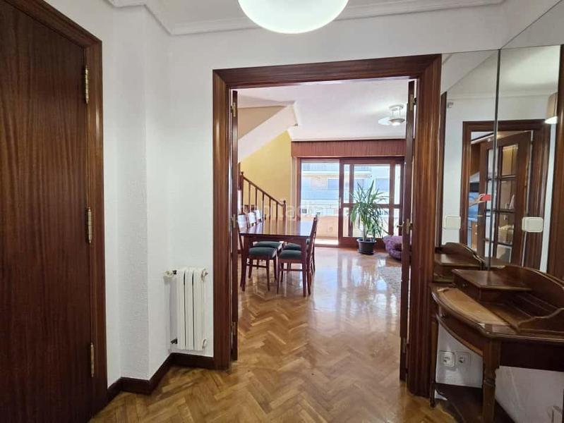 Foto 34081721-9ecc-4ac1-815e-f75e56c44dd5. Duplex con riscaldamento parcheggio in El Sardinero Santander