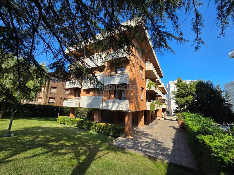 Foto 9d2d35b3-6d81-4e77-9d75-726ca6afaf81. Duplex con riscaldamento parcheggio in El Sardinero Santander