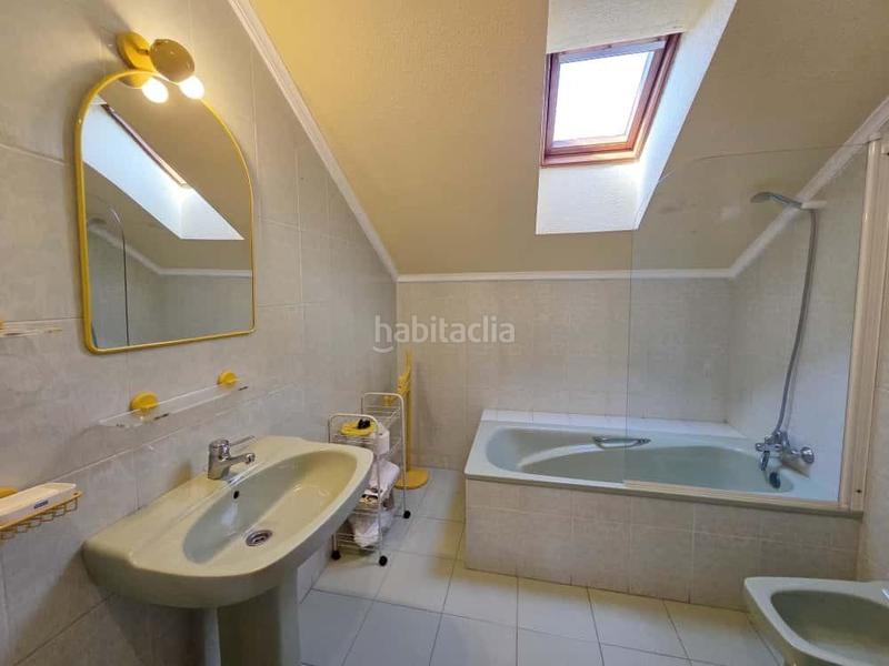 Foto cad8cec4-a6a3-4248-818c-a50404c4c8ff. Duplex con riscaldamento parcheggio in El Sardinero Santander