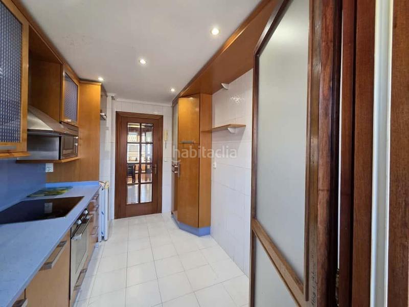 Foto d0bf658d-92b0-4f9f-aee8-33a4d72ff04d. Duplex con riscaldamento parcheggio in El Sardinero Santander