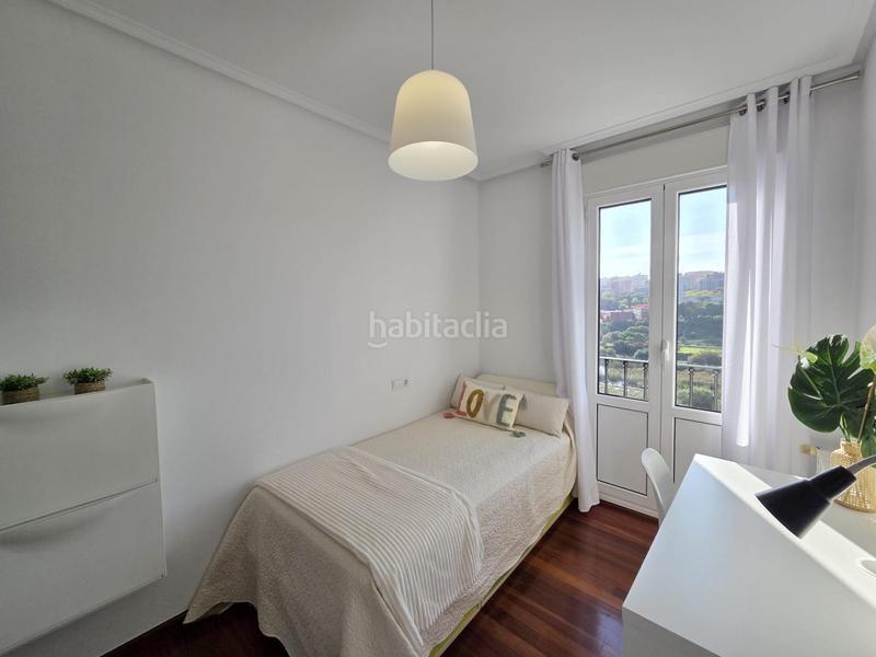 Foto 3026cb18-2e1a-45cc-bc7e-dbd67b180d0f. Lloguer apartament amb calefacció aparcament a La Pereda Santander