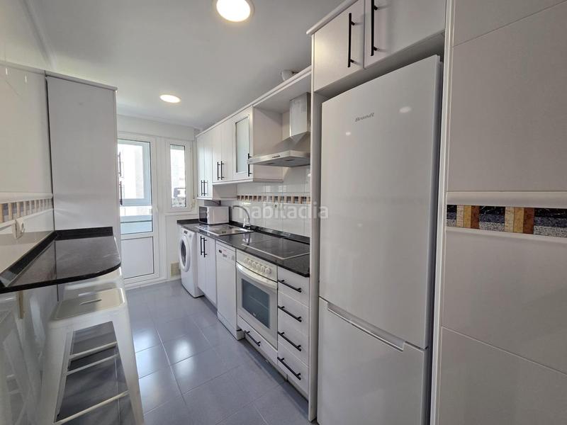 Foto b3590a94-110e-48e8-8b0c-2dbef597947a. Rent apartment with heating parking in La Pereda Santander