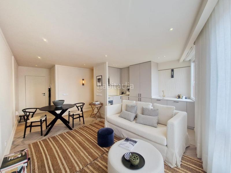 Foto b28ea3d0-4d1b-4df1-a2ba-192aecca3452. Rent flat in calle calatayud 7 in El Sardinero Santander