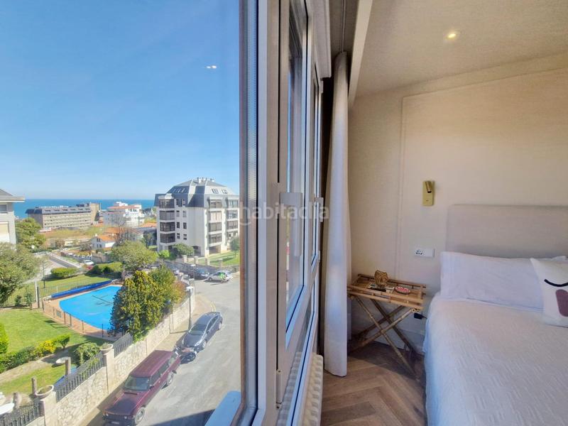 Foto d95bd2e2-a7cf-42d8-872d-ef5f6d66c1b0. Rent flat in calle calatayud 7 in El Sardinero Santander