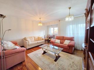 Appartement  Calle pedro ceballos guerra. A 5 min. a pie de puerto chico y a 15 del sardinero