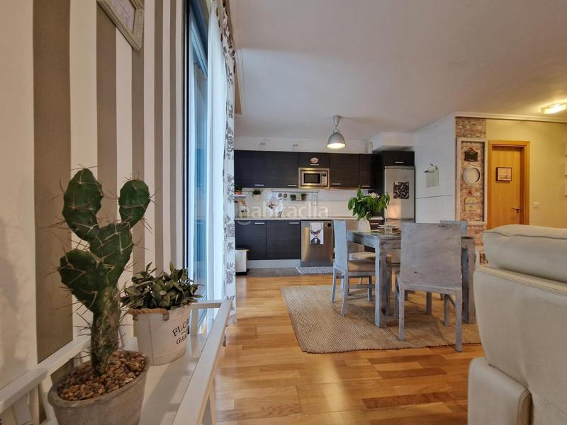 Foto 124de2a6-8806-4438-ac58-77c9e9531544. Alquiler apartamento  con terraza y garaje cerrado en Santander