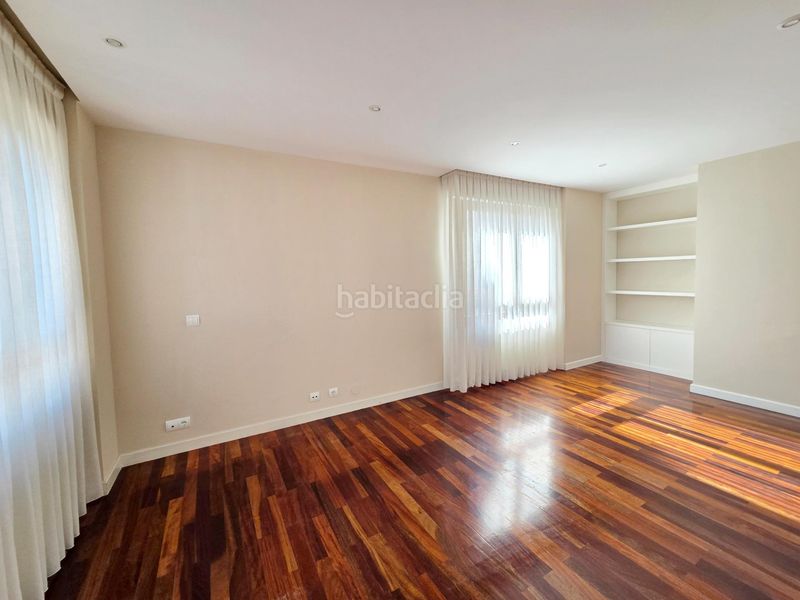 Foto 14e5e689-e9ef-4c0a-9e16-91e5ef87694c. Lloguer àtic amb calefacció aparcament a La Pereda Santander