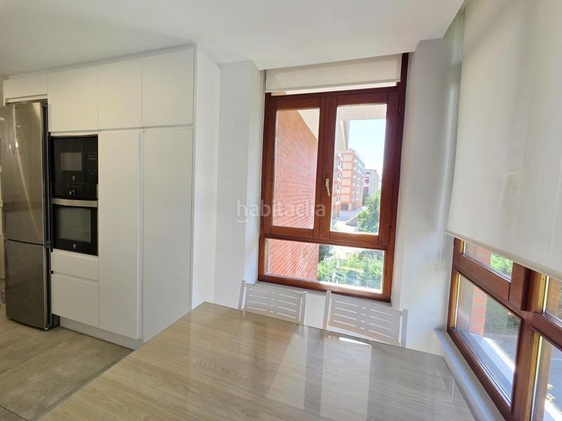 Foto 8cb5d88e-6608-45bb-a6c2-6a0717fe0fc2. Lloguer àtic amb calefacció aparcament a La Pereda Santander