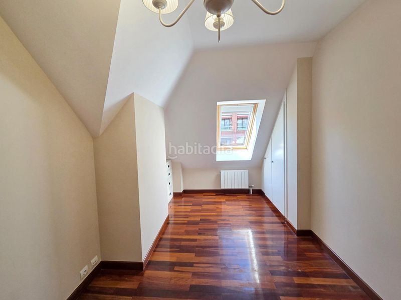 Foto ebb0dea0-49aa-48e9-8c66-72ab34b0779d. Lloguer àtic amb calefacció aparcament a La Pereda Santander