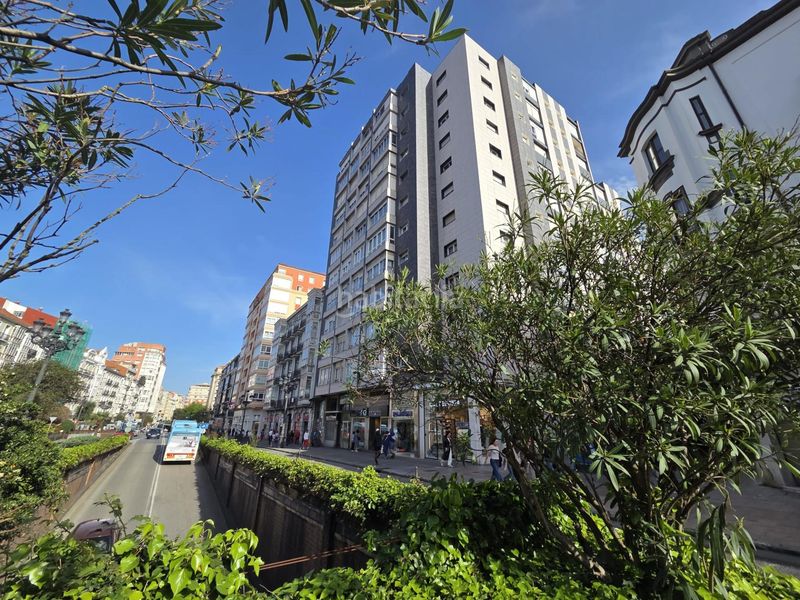 Foto 31b3adc0-3aeb-46b4-8545-cd977f519e40. Piso en Centro - Ayuntamiento Santander