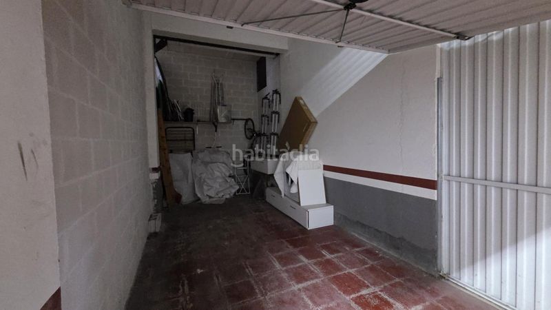 Foto 2a047ca2-ca51-42fe-870c-a4f49fef81fd. Aparcament cotxe a Los Castros Santander