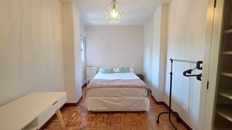 Foto 38db901d-d29c-46f3-a895-e0e995c546f0. Alquiler piso en calle fernando rios 20 vivienda con vistas espectaculares en Santander