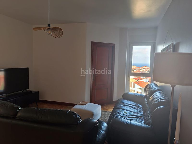 Foto 3ab612aa-3f3a-49b7-b0ae-30ad052722ee. Alquiler piso en calle fernando rios 20 vivienda con vistas espectaculares en Santander