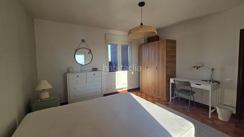 Foto 75cf12fc-c60e-4822-949c-f4da8b3ad705. Alquiler piso en calle fernando rios 20 vivienda con vistas espectaculares en Santander