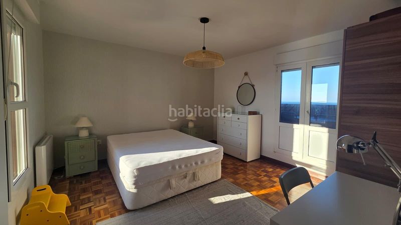 Foto 779b9022-c470-4ca0-95d6-7f86f135f5ed. Alquiler piso en calle fernando rios 20 vivienda con vistas espectaculares en Santander