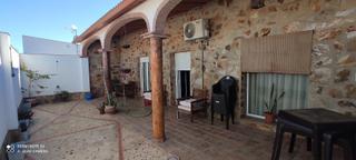 Casa a Arroyo de San Serván. Arroyo de san serváncasa
