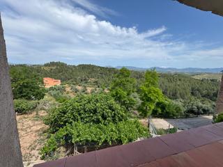 Casa a Carrer major 31. Casa rural en el priorat