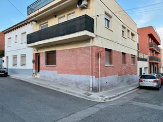 Pis a Carrer francolí 10. Pis vilallonga
