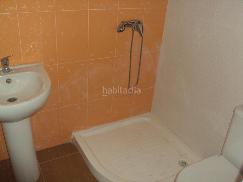 Foto 768dcc5a-f4a0-4003-ae89-f4a4d5e1b368. Piccolo appartamento con riscaldamento in El Poblado - Abulagar Puertollano