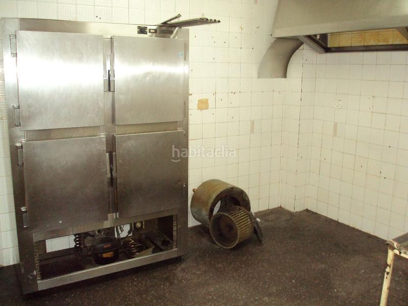 Foto 6f823419-3a73-4227-8cf6-d8fae4d98bd7. Rent business premise in Centro Puertollano