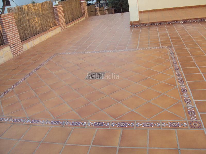 Foto 5d329553-8aa3-4242-8a45-be80c5f06ab6. Affitto chalet con parcheggio in Almodóvar del Campo