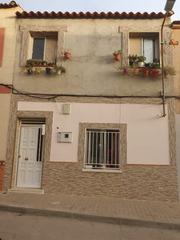 Maison à Centro. Ref. 2443. casa reformada en venta