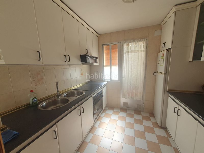 Foto 99c1183d-453c-43a4-8ea0-d7d8cc4ff688. Rent flat with heating in Centro Puertollano