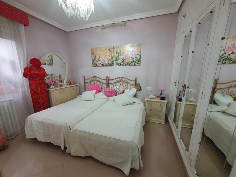 Foto 445498cf-1356-44b0-98ef-80c6b01623c9. Haus mit heizung parking in Centro Puertollano