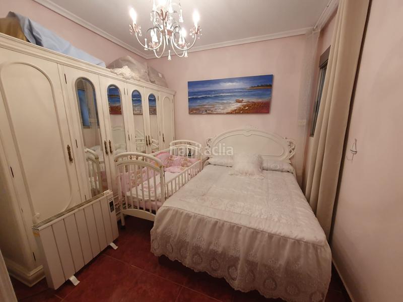 Foto b8e1f53d-8db4-41c8-85ad-5b6d6c6f42e8. Haus mit heizung parking in Centro Puertollano