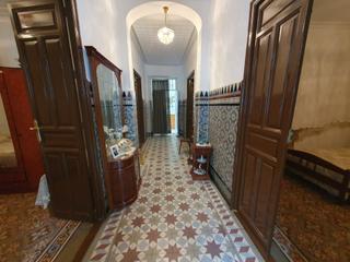 Maison à Centro. Ref. 2475. casa en venta zona céntrica