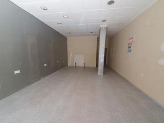Lloguer Local Comercial a Centro. Ref.b118 local comercial en pleno centro