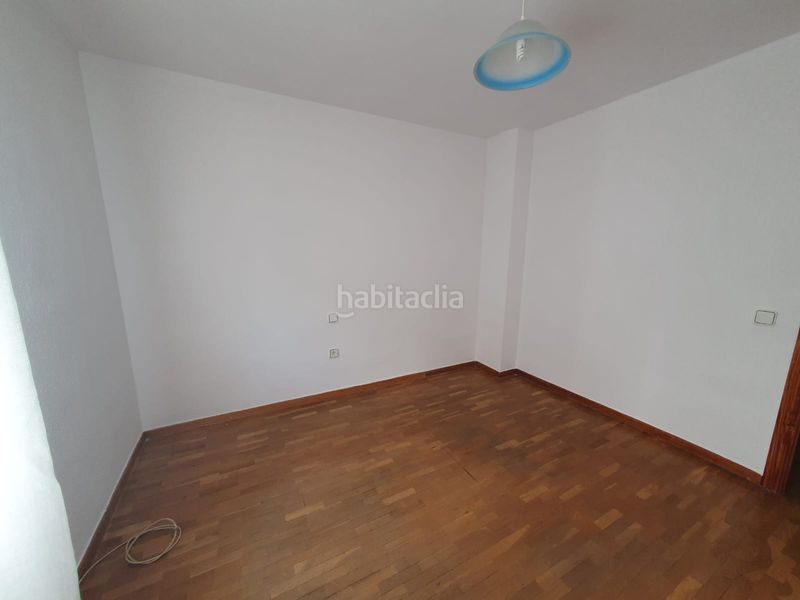 Foto b877c657-eb0b-45fb-bdda-d1f667b20c00. Pis amb calefacció a Centro Puertollano