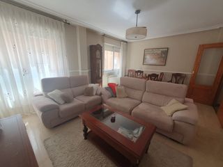 Appartement à Centro. Ref. 2530 venta de piso con 4 habitaciones  + plaza de garaje (o