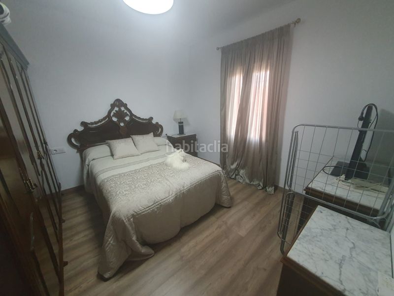 Foto 5dbad2e2-f9af-41a1-acf8-e763d00297fb. Casa amb aparcament a Centro Puertollano