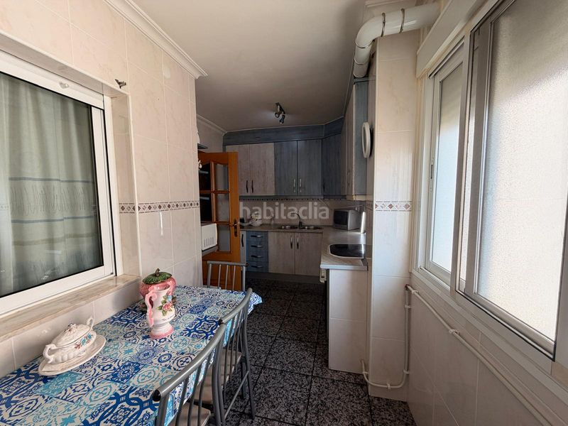 Foto eb407b43-a6d4-4d4e-8a34-daee603d8fbd. Pis amb calefacció a Centro Puertollano
