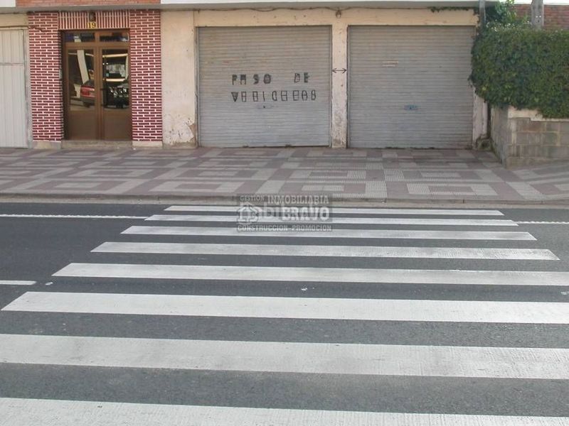 Foto 4ea90b4c-d7e7-4a63-bb9e-9d09829e5758. Local comercial a Medina de Pomar